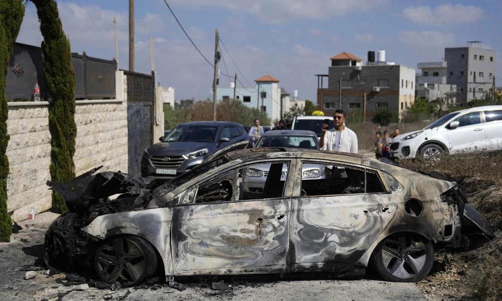 Το υπουργείο Υγείας της Παλαιστίνης ανακοίνωσε πως ο στρατός του Ισραήλ σκότωσε δύο άνδρες στη Δυτική Όχθη